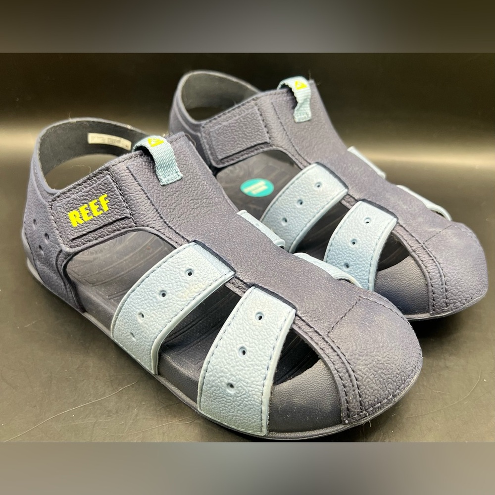 Reef Kids Navy andā Light Blue Sandals- Water Friendly, Size:3